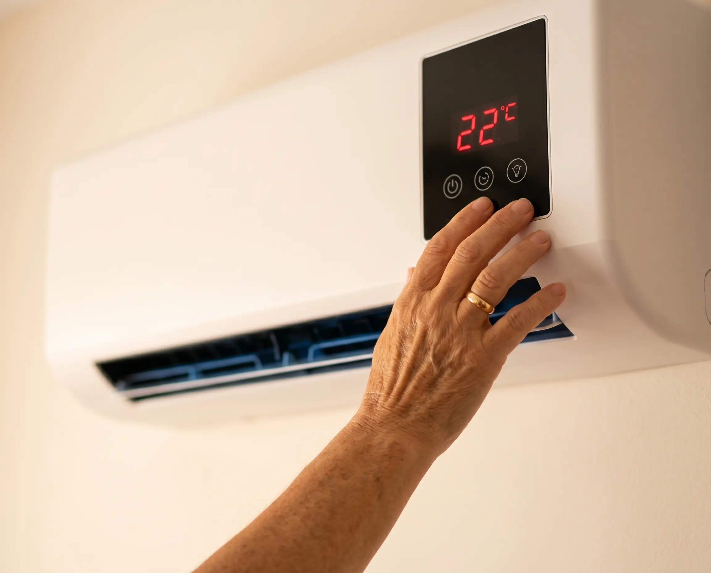 Écran tactile du Coolizi affichant 22 degrés